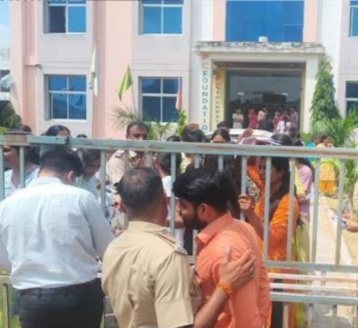 Rajasthan SET 2026 Controversy: Jaipur Students Protest After 30-Minute Delay in Question Paper Distribution